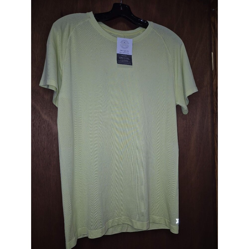 Men' Short Sleeve T-Shirt - All in Motion™ Small Damaged - Picture 8 of 8